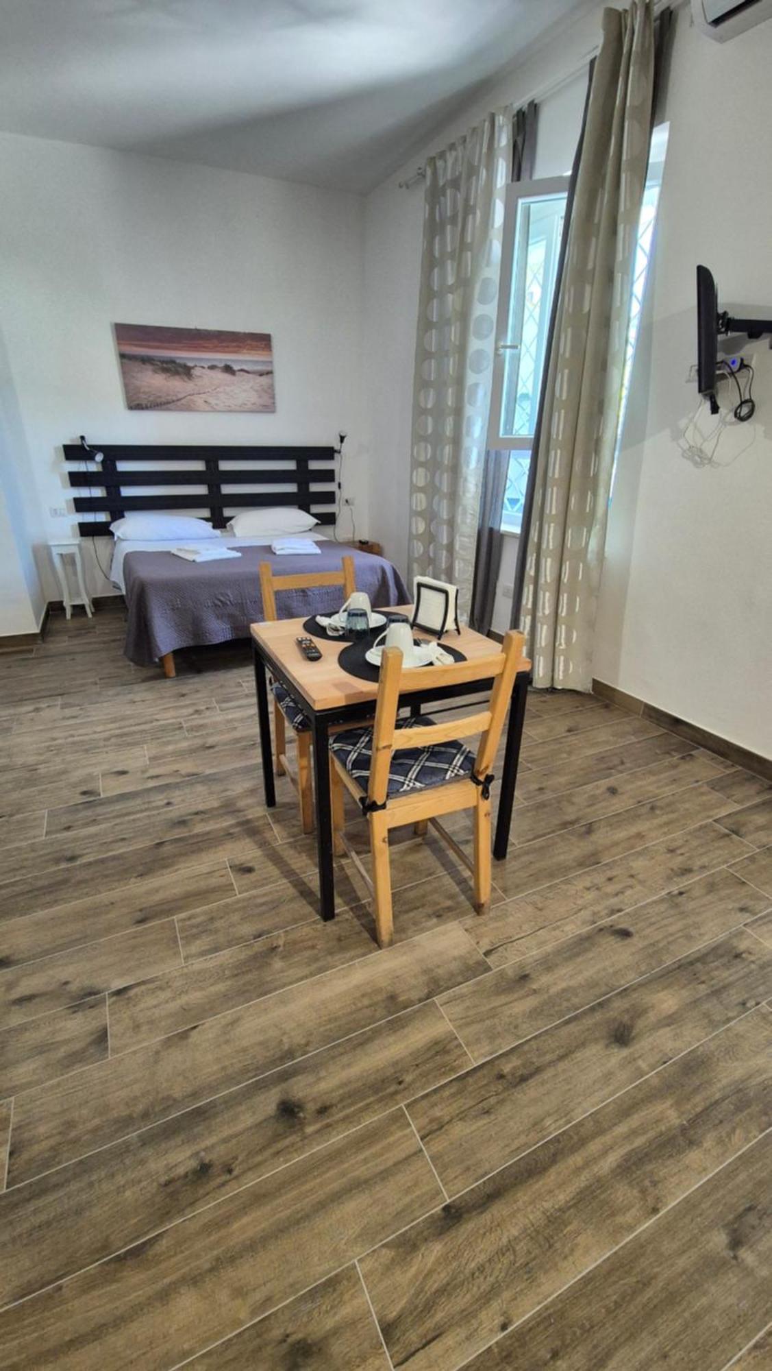 Casa Marzio Apartments Fiumicino Eksteriør billede